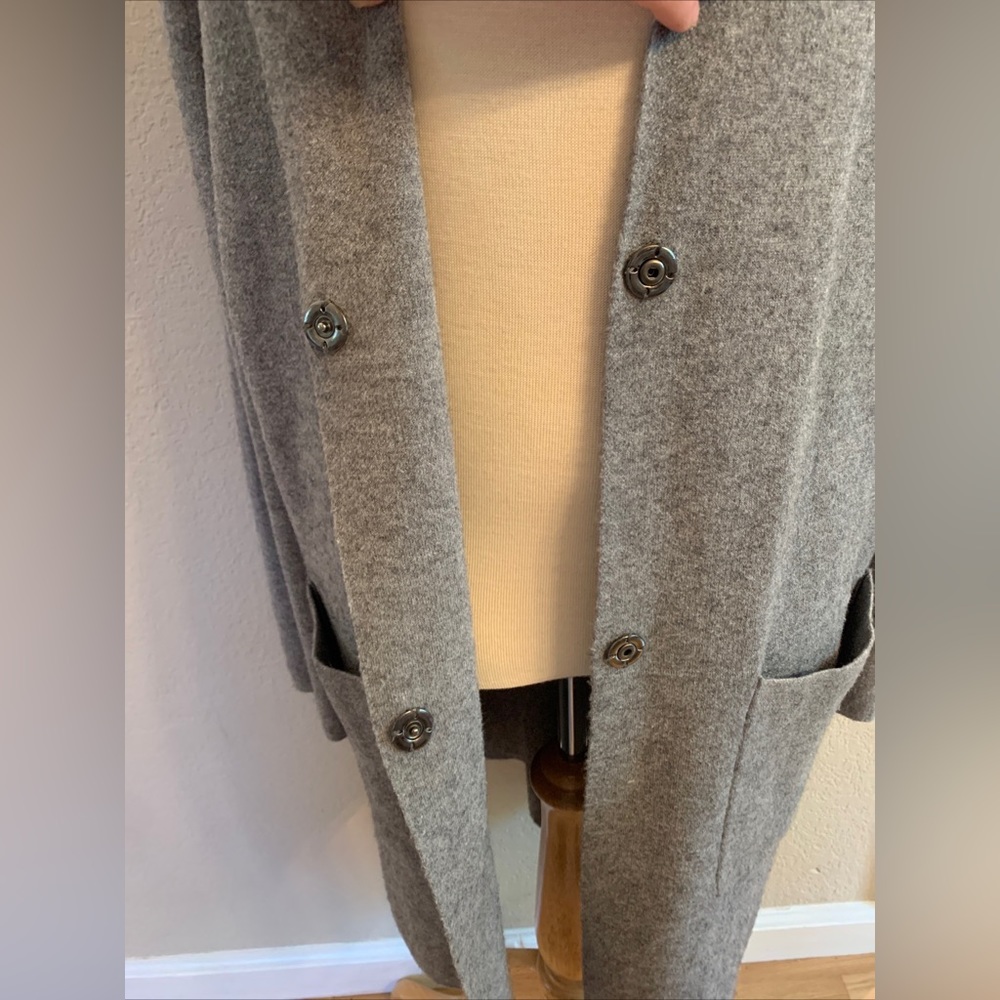 PARFOIS Fab Poliamid Pattern
Relaxed Fit Knit Kimono Cardigan
Size M Grey color.
